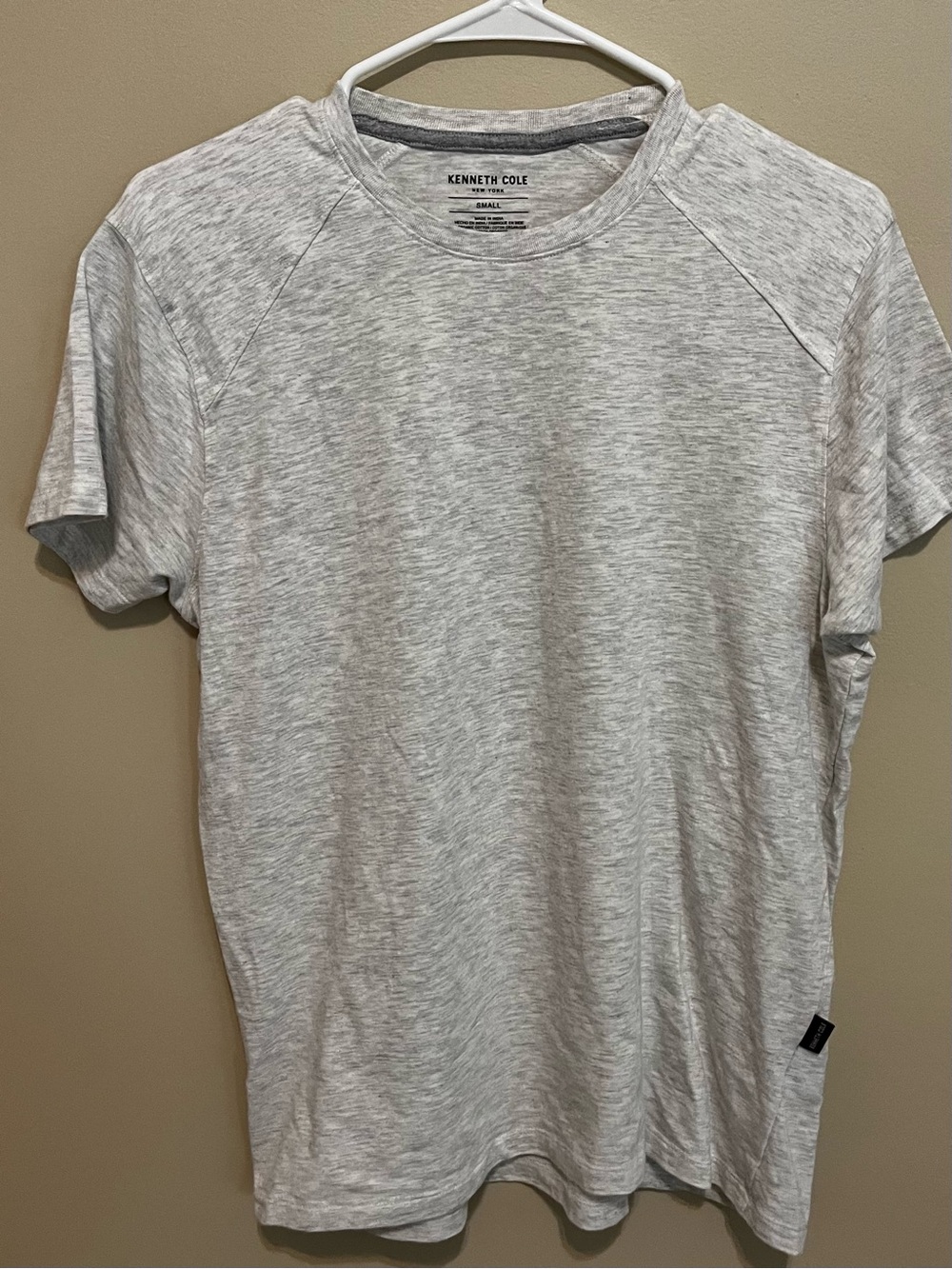 Kenneth Cole Men’s Heather Gray Crew Neck Tee